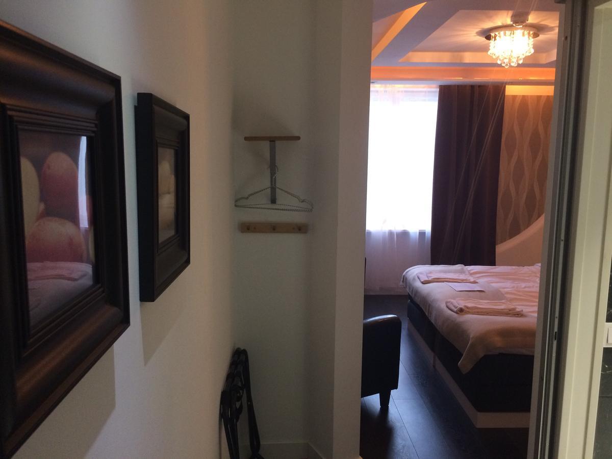 Skaenninge Stadshotell Екстериор снимка
